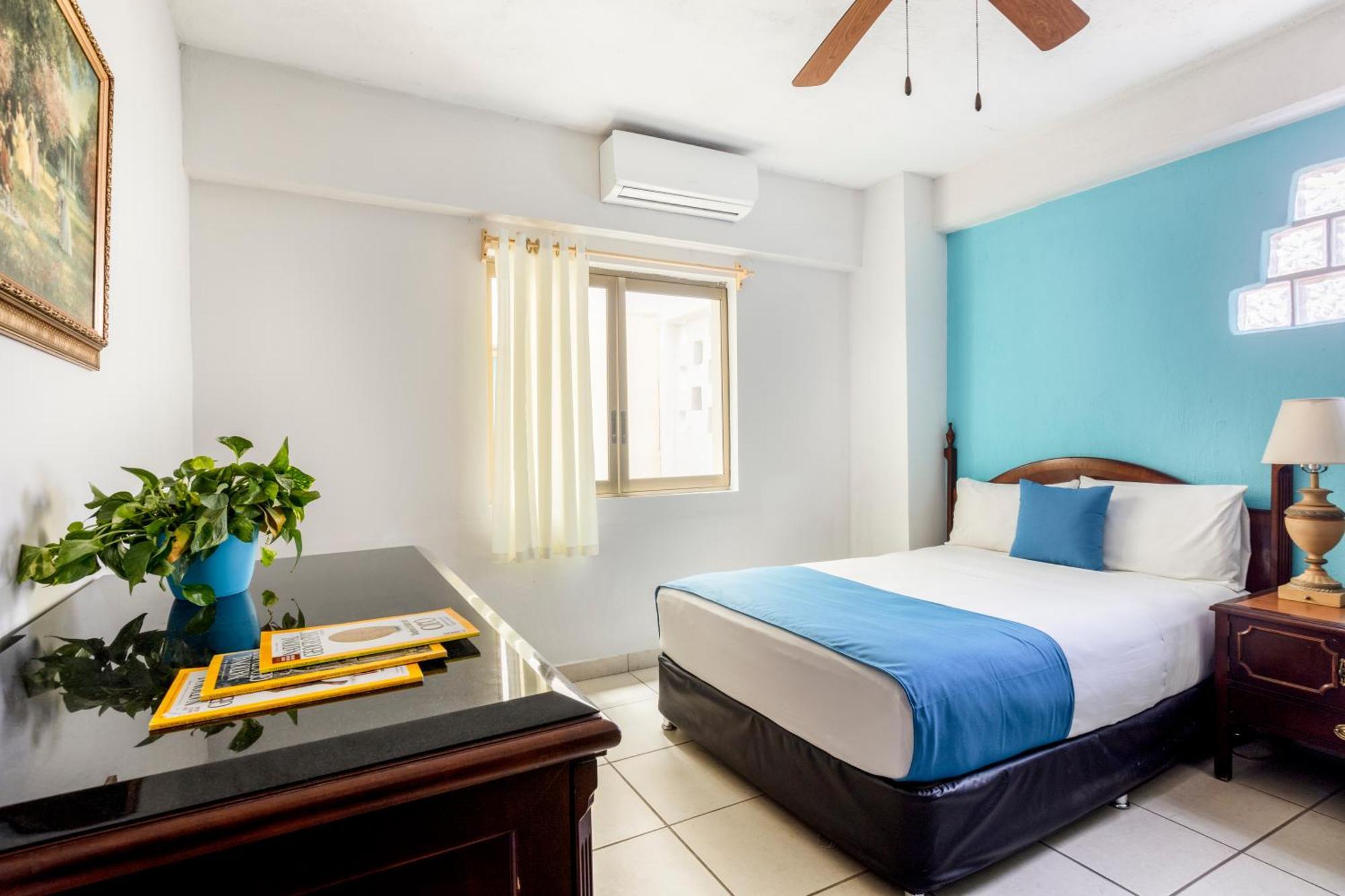 Hotel Pueblito Vallarta Puerto Vallarta Eksteriør bilde